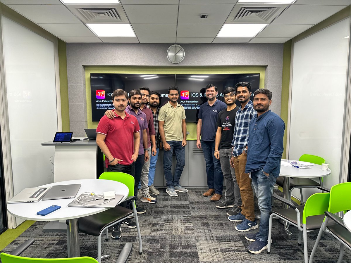 amaranthineTech's tweet image. Recently, I conducted an in-person training session on iOS App Development in Pune. Being in a physical classroom with others was a delightful experience, and I look forward to more in-person training sessions in the future.