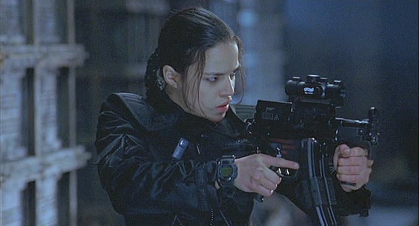 映画史上忘れられないキャラ 『バイオハザード』の特殊部隊員レイン