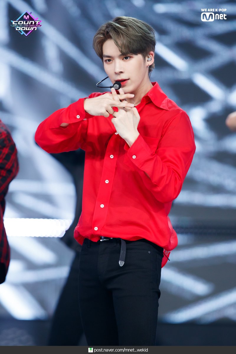veri_daily's tweet photo. 🍠 #연호 #YEONHO #ヨンホ
.
.
#베리베리 #VERIVERY #VRVR #ベリベリ
#VERI_CHILL #TagTagTag https://t.co/fyvRviPSQU
