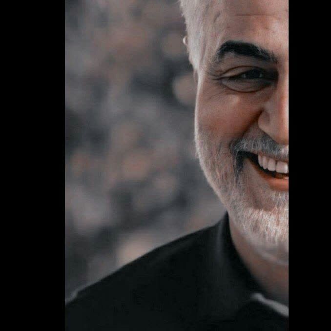 باید به این بلوغ برسیم که آنکس باید 
ببیند می بیند!🥲
شهید‌حاج‌قاسم‌سلیمانی🩵

#حمايت_انقلابى 
#فالو_حمایتی 
#کوت