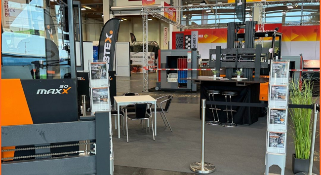 Wood&Panel tweet media