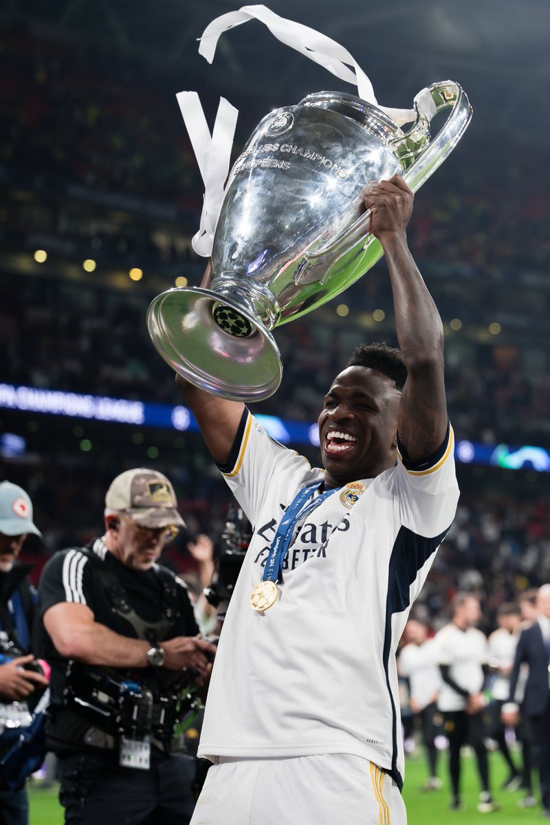 livescore's tweet photo. Across the past three seasons of the UEFA Champions League, no player has more dribbles completed (116) or chances created (68) than Vinicius Jr 🌪️🎯 https://t.co/Kt0thqSY7u
