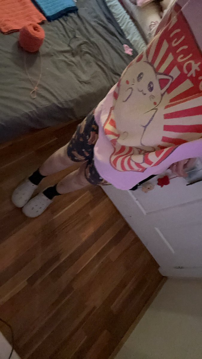bigouchiebooboo's tweet photo. fit check???? https://t.co/cyMK25dAF7
