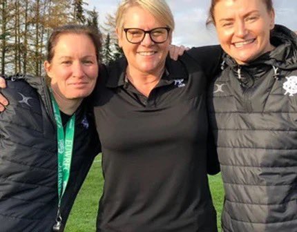 Congratulations to one of our own - Fiona Stockley 👏 

Richly deserved for an incredible amount of service to rugby 🏉 

The RFU Rose 🌹 Award 

Read more below ⬇️ 

<a href="/fionastockley22/">Fiona Stockley</a> 

⚫️⚪️⚫️

#Baabaas 

englandrugby.com/follow/news-me…