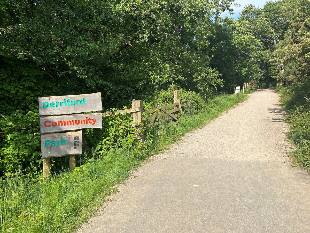 Walking 🚶‍♂️ is a great activity to undertake and with so many green spaces it would be wrong to not get out and about. Getting back to nature 🌳 is a great way to step away from the busy world we live in. Find a green space here ☞ tinyurl.com/54ssa7zd
#plymotion #plymouth