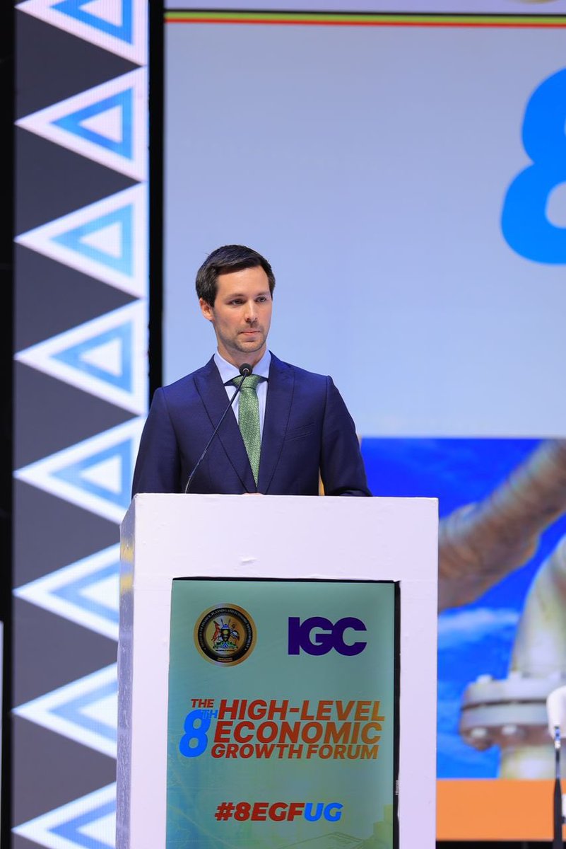 At the #8EGFUG, <a href="/timdobermann/">Tim Dobermann</a> of <a href="/The_IGC/">International Growth Centre</a> suggested ways in which Uganda can move along the arc of development and these included;
➡️ Helping individuals access markets eg through access to inputs &amp; technology 
➡️ Enabling new enterprises to merge
➡️ Fostering productive firms