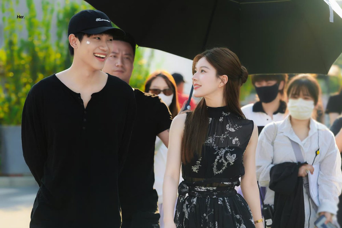 booboolili's tweet image. 강쥐들🐾