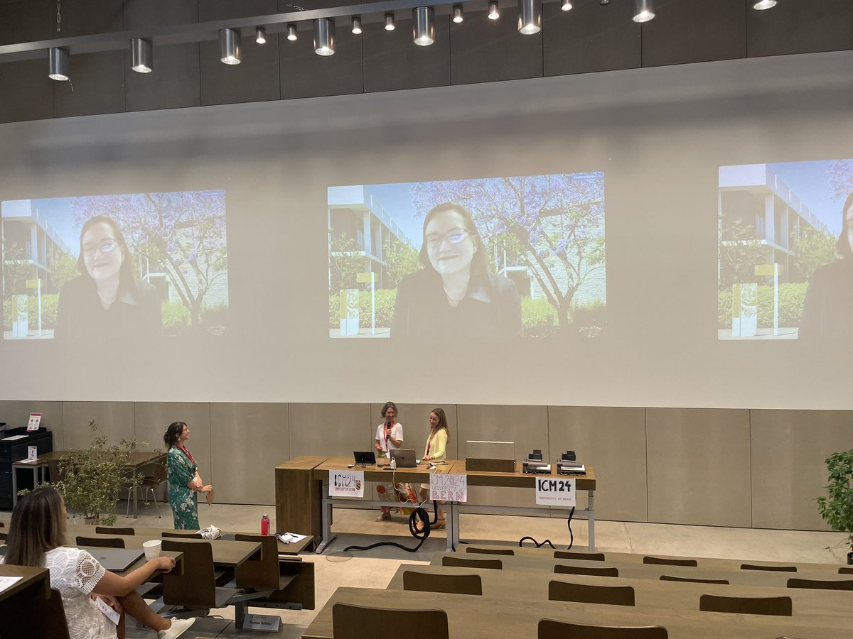 Navigating challenges of #teacher #resilience - Keynote from Caroline Mansfield🙌🏼🙏🏻
