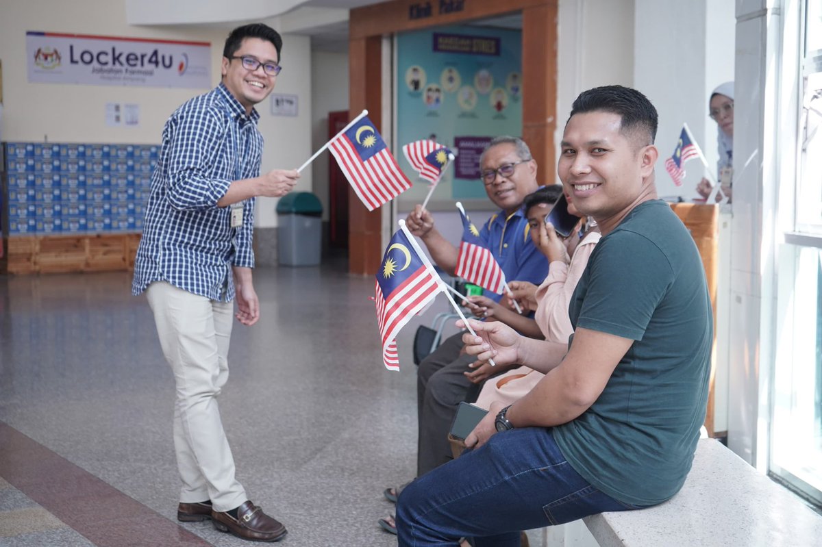 azwan tweet media
