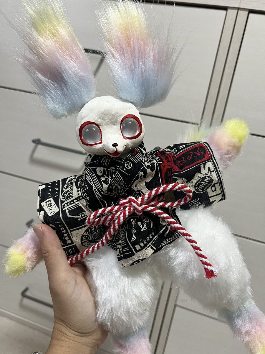 abcmixmix's tweet photo. 無属性ぬいの服、物によって着れる事が分かりました🤭

 #アートドール  #幻獣 https://t.co/zoFqPYSU3r