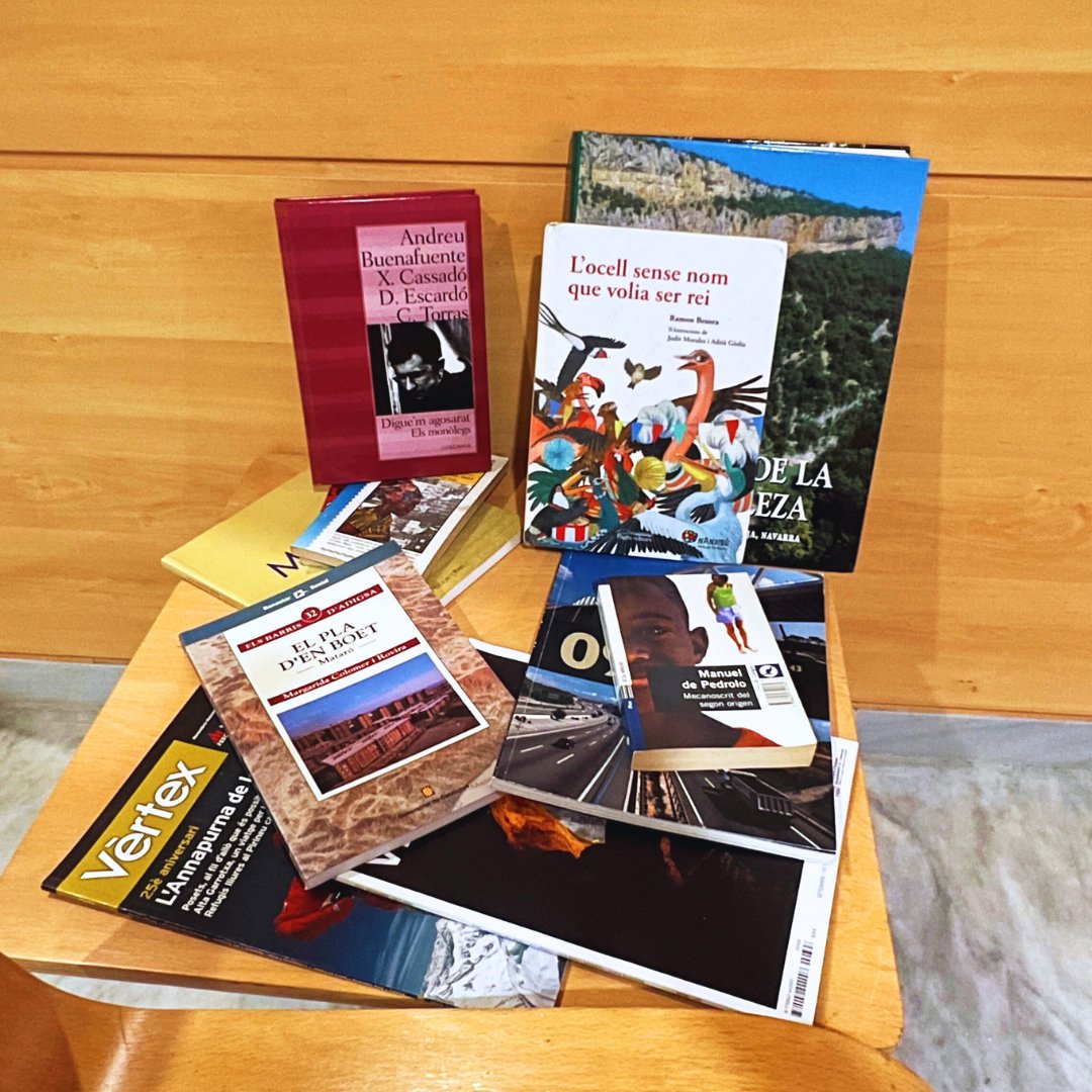 📖 Ja són més de 6.000 #llibres usats que s'han repartit entre usuaris i professionals de centres del #ConsorciSanitaridelMaresme gràcies a <a href="/LlibreViu/">Llibre Viu</a>.

📚 Estan disponibles en prestatgeries dels centres, agafa'n un gratuïtament!

🙌 Tens llibres per donar? Porta'ls a <a href="/LlibreViu/">Llibre Viu</a>.