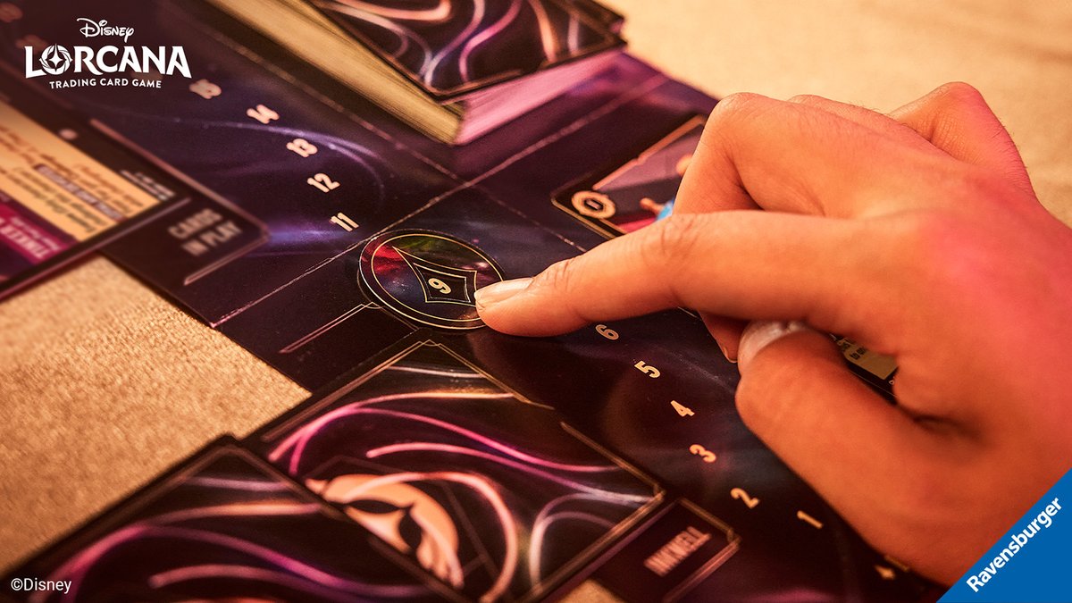 disney_shopping's tweet photo. ディズニー公式トレーディングカードゲーム
「#ディズニーロルカナ TCG」日本語版
2025年1月 (予定) 発売決定🎉

アンバサダーには
#千葉雄大 さんと #飯豊まりえ さんが就任📸

8/31から開催の「東京おもちゃショー2024」のタカラトミーブースにて、日本でいち早く #ロルカナ の世界観を体験できます♪

📅8/31(土)～9/1(日)
📍東京ビッグサイト 西２ホール

▼商品の最新情報はこちらで随時公開
https://t.co/EI10fwcvMR（タカラトミー）