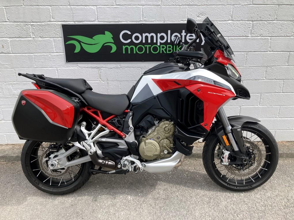 CompletelyWales's tweet photo. #usedbikeoftheday 2022 #Ducati #Multistrada V4S Full, £16795! Call our Sales team on 01745 822922 now, or use the link below to instantly secure the bike with a PayPal deposit! Over 1500 machines in stock across the #CompletelyMotorbikes group! https://t.co/gGAlb7soyg #getreal https://t.co/TvGwbmIlZg