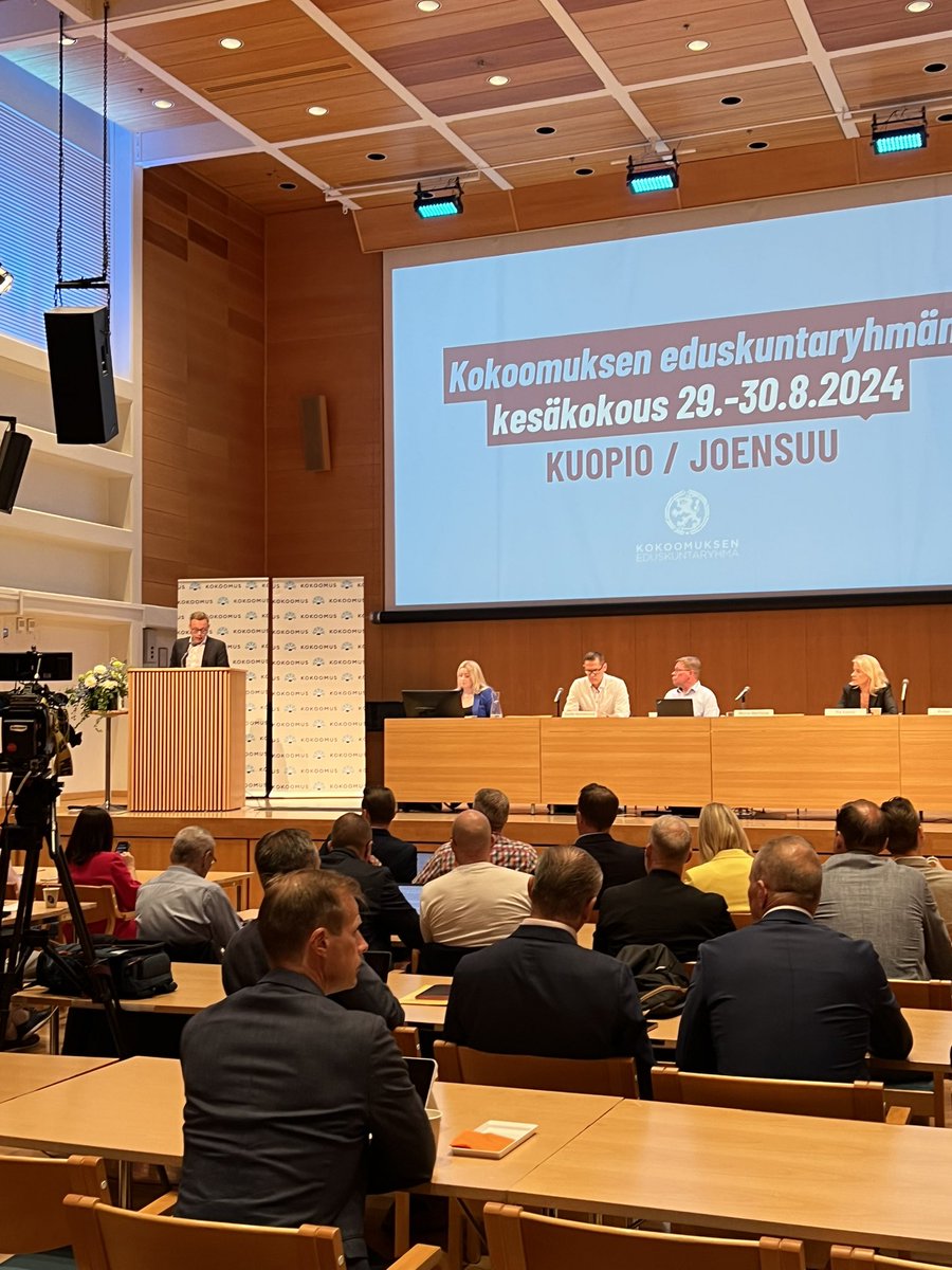 Pj <a href="/MatiasMarttinen/">Matias Marttinen 🇺🇦</a> avaa <a href="/kokoomus/">Kokoomus</a> eduskuntaryhmän kesäkokouksen ja muistuttaa, että kokoomus on sitoutunut talouden korjaamiseksi. 

- Työtä Suomen talouden pelastamisensi ei voida jättää kesken.

#kokoomus