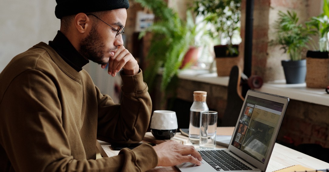 Looking to gain some work experience to add to your personal statement or CV?✍️
Access online work experience opportunities in industries like medicine, engineering, law, tech and more. Get started: bit.ly/3WaHGaU