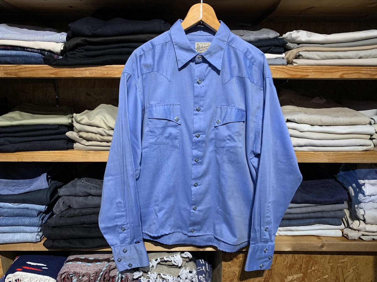 outsidekawasaki's tweet photo. USED Rock Mount
Remake Western Shirts
Made In USA 🇺🇸
丈を短くして
シャツジャケット仕様

Size Lぐらい
Price ¥6380 Taxin

#川崎 #古着 #川崎古着 #神奈川古着 #川崎古着マップ #川崎アメカジ #神奈川古着屋 #川崎古着屋 #rockmount #ロックマウント #ウエスタンシャツ #シャツジャケット https://t.co/ebbznACFGY