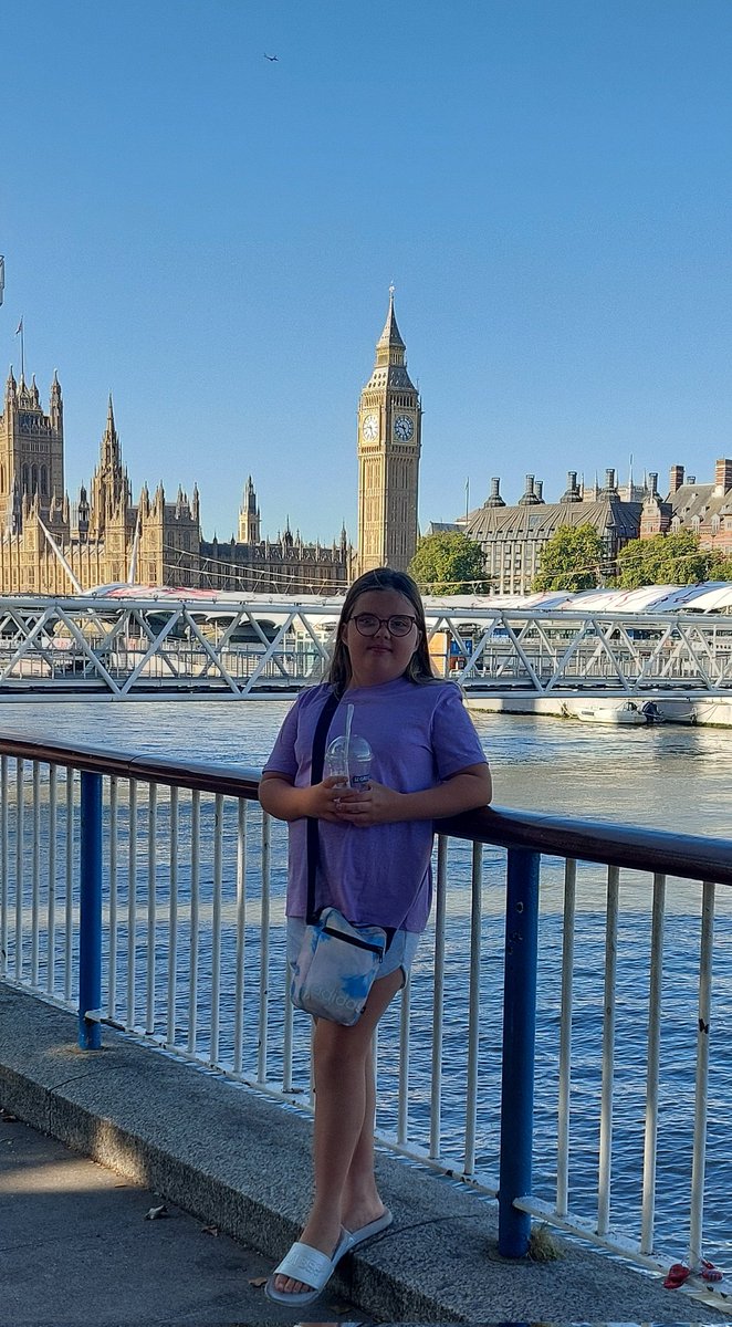 WraggKelly's tweet photo. Big Ben https://t.co/tnzofU6Vq0