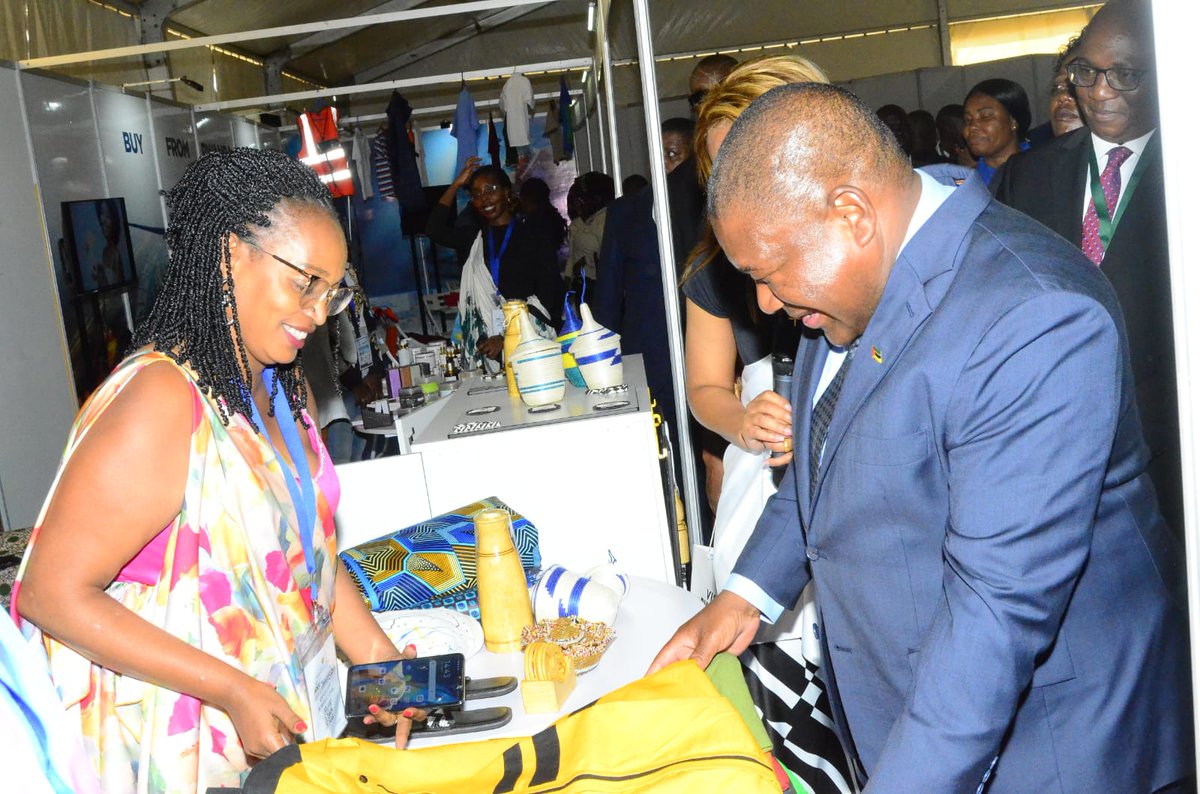RDBrwanda's tweet image. Rwanda is participating in the 59th Maputo International Trade Fair (FACIM 2024) from 26 August to 1 September in Mozambique.

Rwandan companies are showcasing #MadeInRwanda🇷🇼 products, including textiles, coffee, tea, meat value chain products, smart classroom solutions, and