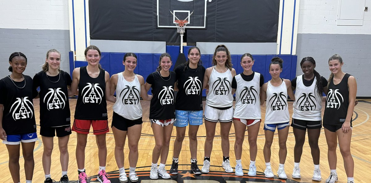 Special shoutout to @empirestatetakeover for another great night of Summer Runs!! We appreciate your platform and everything you do for our hoopers!!  Fall Runs PLEASE🙏🏾
