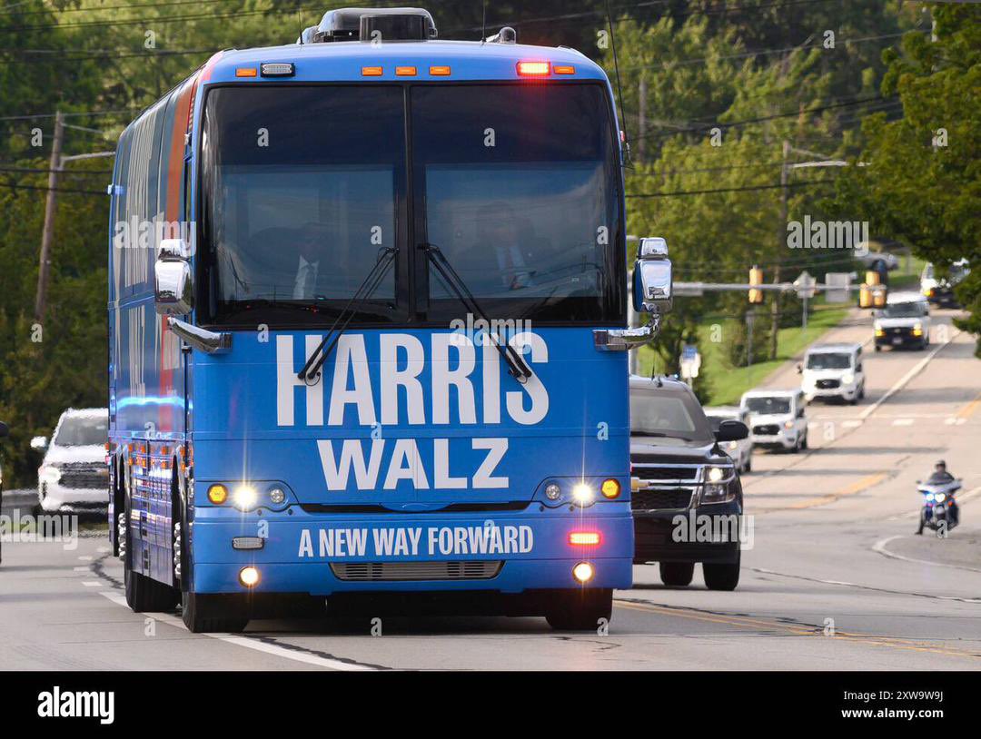 darks_andy's tweet photo. Kamala Harris using the Bawumia campaign strategy. 

I now understand what Paul Adom-Otchere said… https://t.co/BQVFRoGqqi