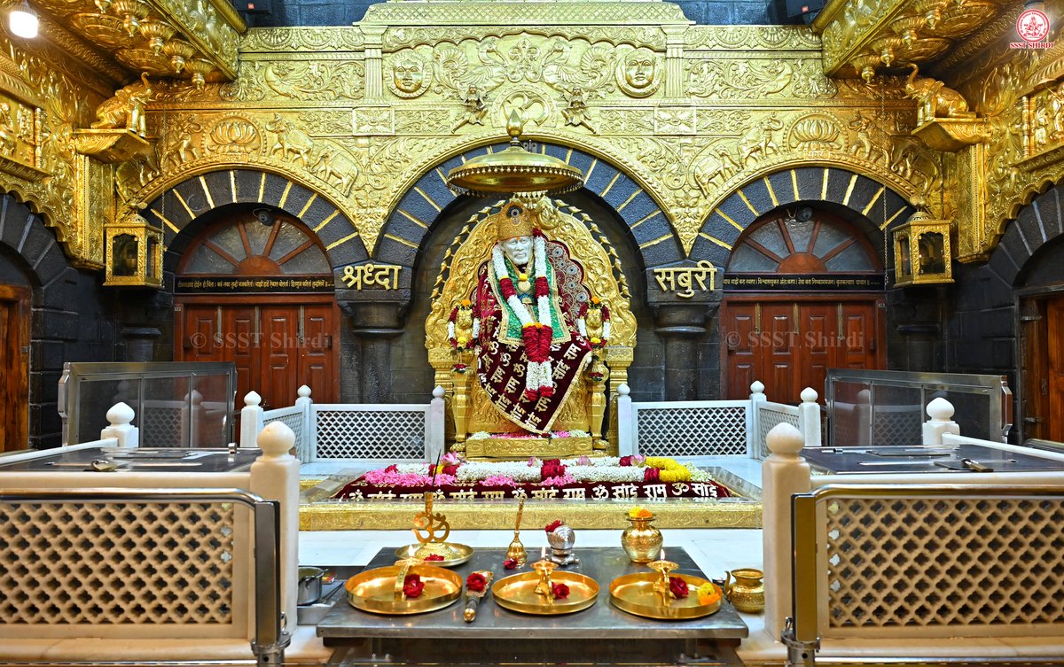 SSSTShirdi's tweet photo. *!! ॐ साई राम !!*
*श्री साईबाबा संस्थान वि��्वस्त व्यवस्था,शिर्डी*
*!! ॐ Sai Ram !!*
*Shri Saibaba Sansthan Trust, Shirdi*
≈≈≈≈≈≈≈≈≈≈≈≈≈≈≈≈≈
 *आरती :-धुपारती* 
*गुरुवार २९ ऑगस्ट २०२४*    
*Aarti :- Dhooparti*
*Thursday 29 Aug 2024* https://t.co/9yBvyNTJsZ