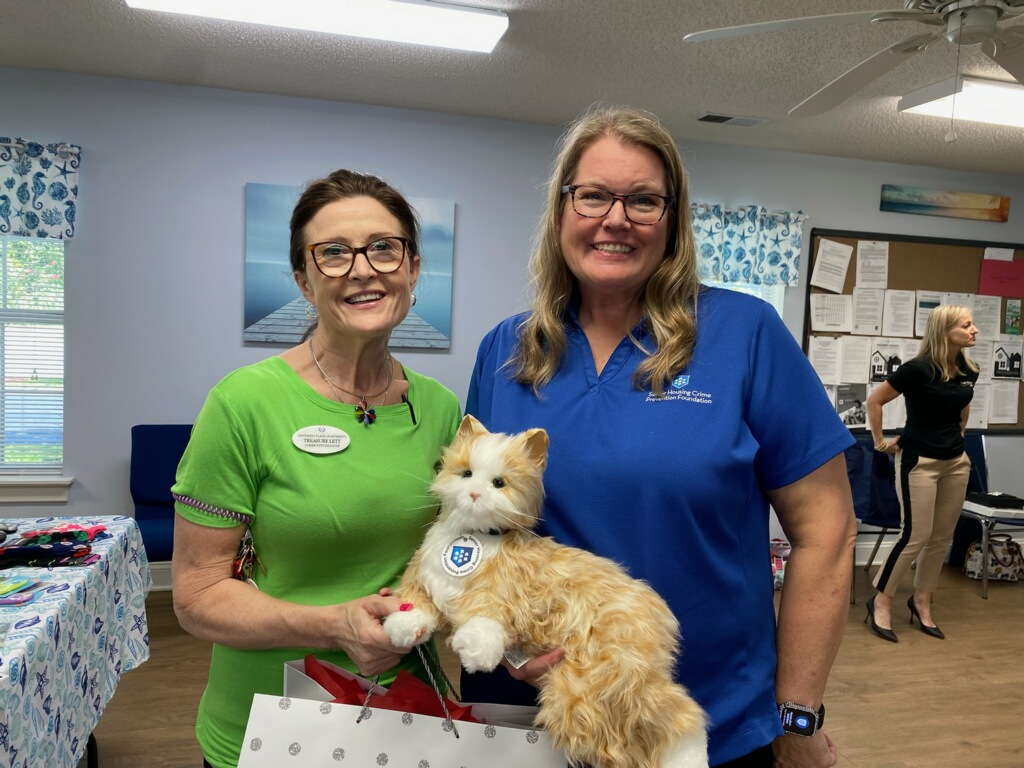 SHCPF's tweet image. Finally got the chance to party with South Atlantic Bank and the residents of Jefferson Place in SC. #SeniorCrimestoppers got them a robopet, and played fraud prevention bingo with lots of prizes 😊#SABFamily