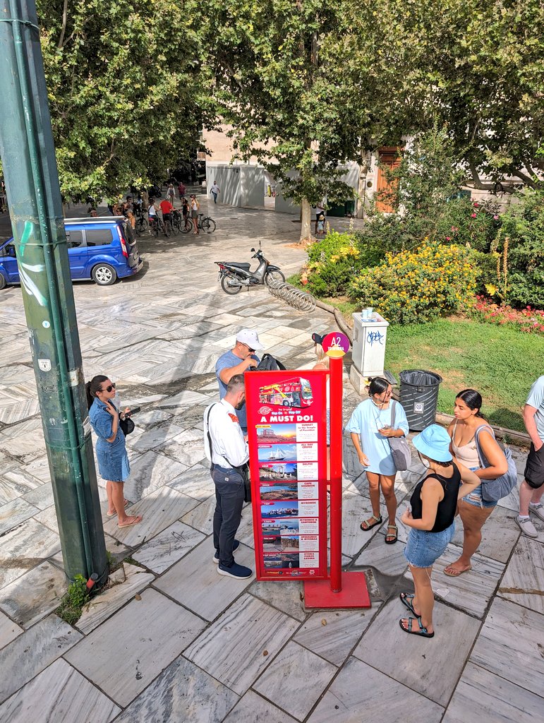 AlphaLandRover's tweet image. With the landrover enjoying a rest, I went for the trains and metro for my city tours of Athens 🇬🇷

A 2-day ticket on the red-top-less bus was an assurance to see the the best of Piraeus, Athens and all attraction points. And local food 😋 #BreakingBorders #KenyaToEurope…