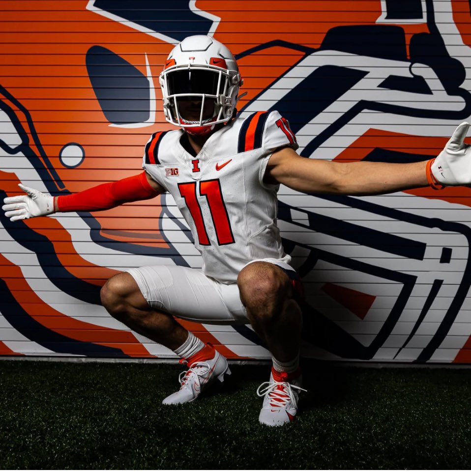 Good luck to Lyndon Alumni, Tanner Heckel, as he gets to play in his first game for Illinois tonight! Once a Tiger, always a Tiger! Proud of you. #GED