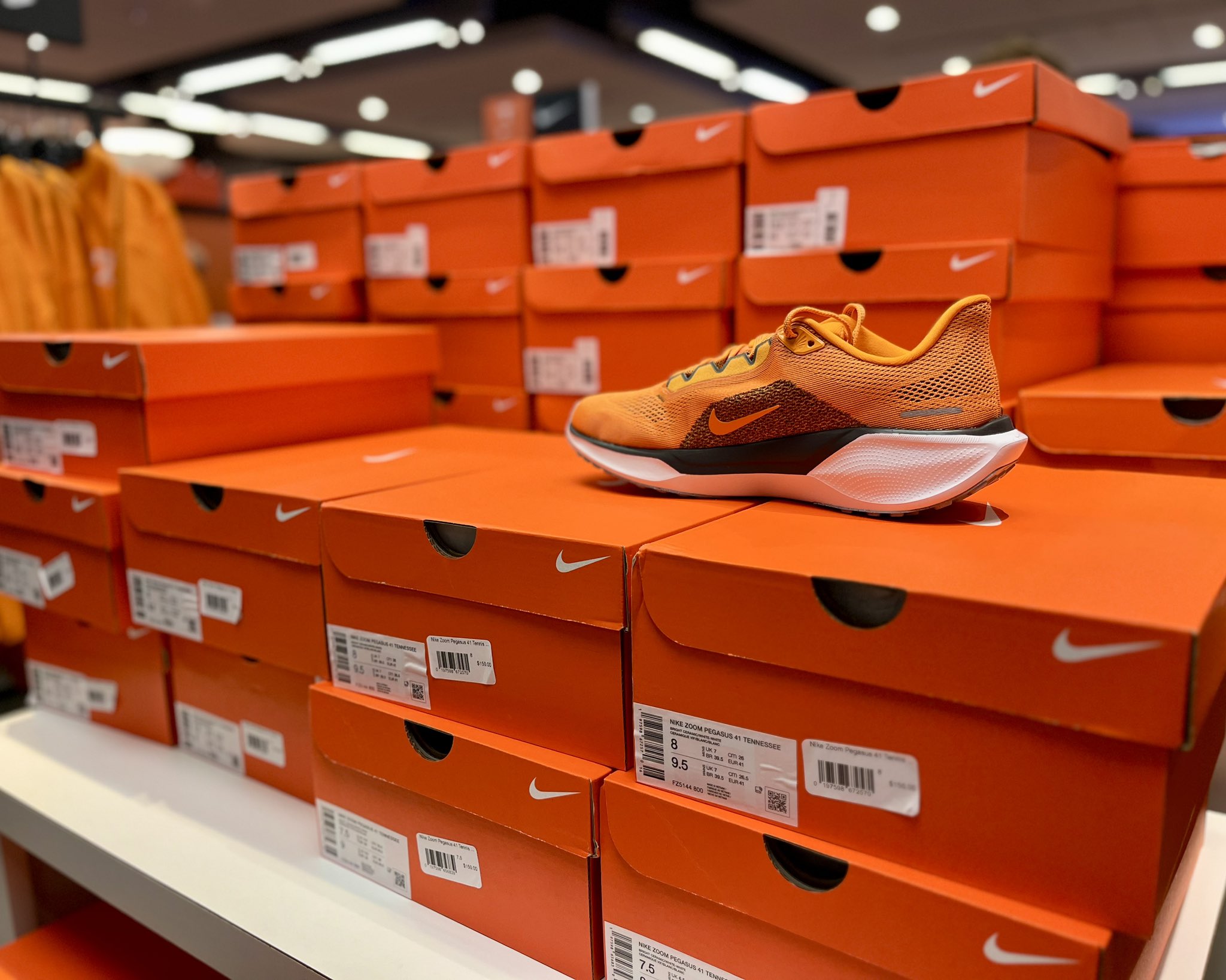 VolShop on X NIKE PEGASUS ARE HERE In store at the Student Union and online here https t qy8pEOrmFl https t TOwaNum6wd X