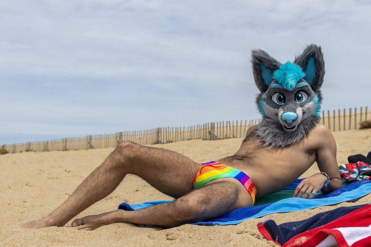 Catching some rays at #Megaplex! ☀️
Wanna go for a dip? 😉