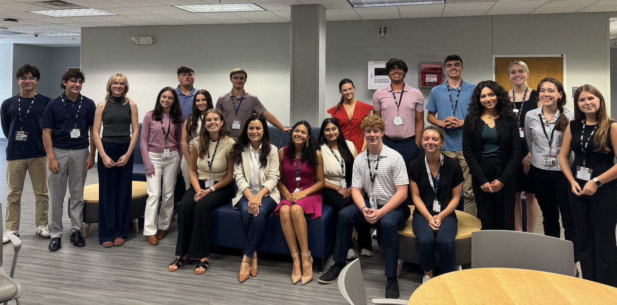 Excited to collaborate with Ignite Law &amp; Public Policy.  

This group of high school students will be working on videos that aim to demystify complex legal concepts &amp; increase language access. 

Thank you Professor Sommer for helping bring these ideas to fruition.