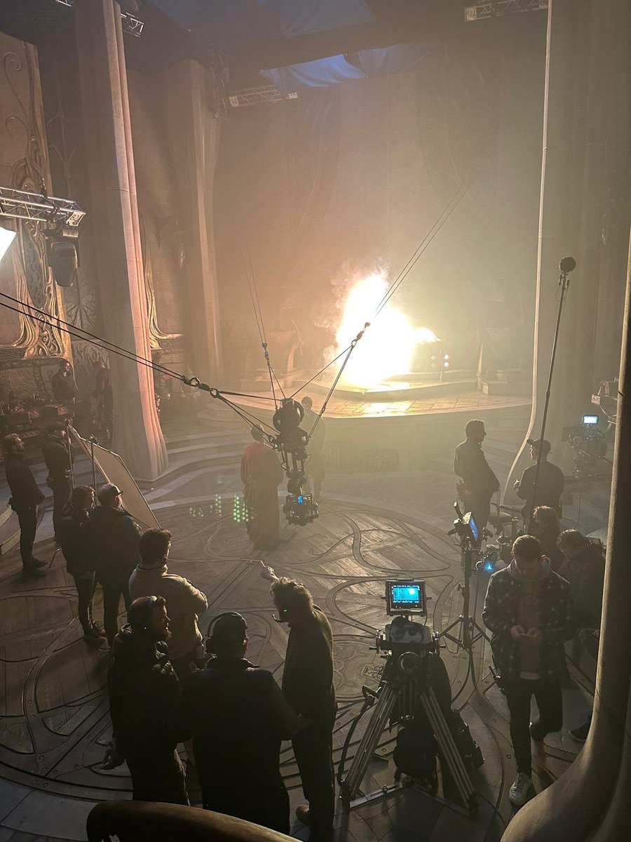 Louise Hooper tweet media