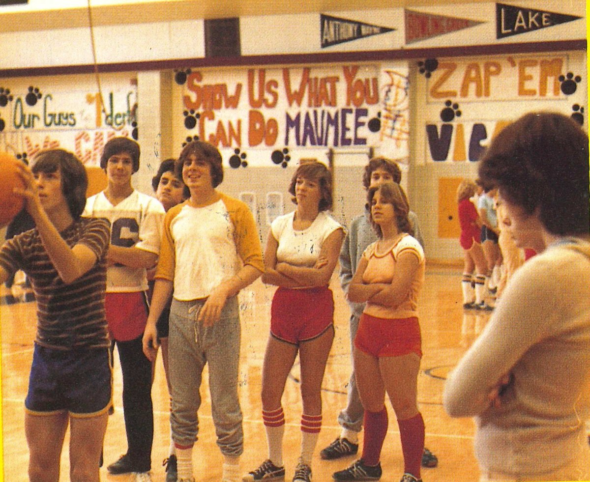 Even with many things changed over the decades, scenes like these from 1980 aren't all that different from our Maumee students today #PantherPrideFoundation #WeAreMaumee #tbt