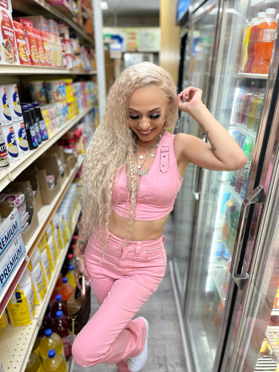 Mariahlynn tweet media
