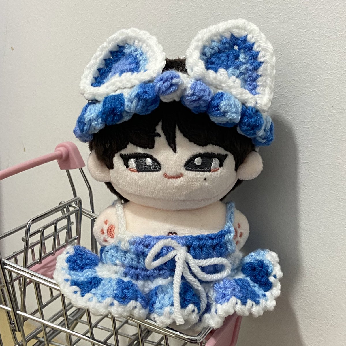 mostlysunoo's tweet photo. 💌 [ 08.29.24. ; #tysmddeonu ]

my doll clothes came home today aaaa so prettyyyy 💘 thank you so much, @pocketzfiles ! until our next one 🫶🏻

— #mostlysunoomails ˊˎ˗ https://t.co/7HxFRpcEX3