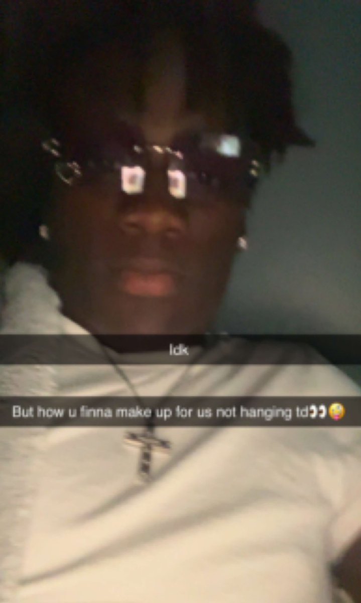 nwhsbarstool's tweet photo. Holy shit @DangeloBarkue you’re 0/4 now even tho you sent this to Layla Sleiter😭😭 @jhsbarstool1 control this horny freak before he ends up on the same list as Nathan #getbraces #highschoolfootballwarrior https://t.co/u7Me4Ro9DM