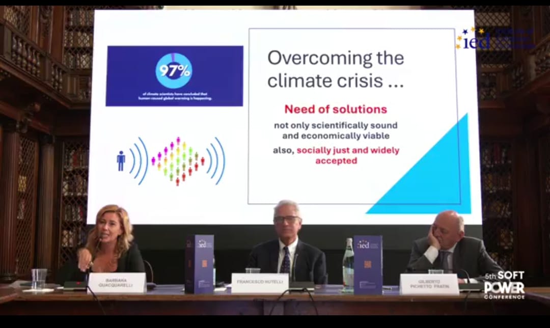 La condivisione degli obiettivi di mitigazione e adattamento ai cambiamenti climatici esige una partecipazione profonda da parte della cittadinanza: imposizioni dall'alto allontanano la coscienza dei benefici di tutti #SoftPowerClub