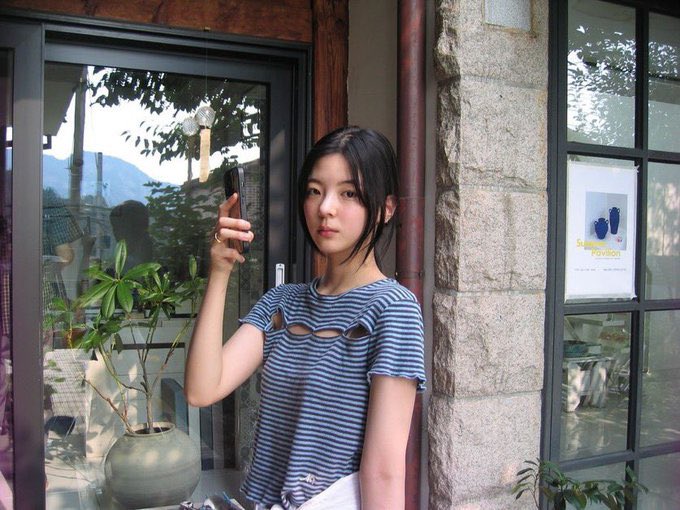 liavnyl's tweet photo. lia so girlfriend coded https://t.co/O5tO4RIDHM