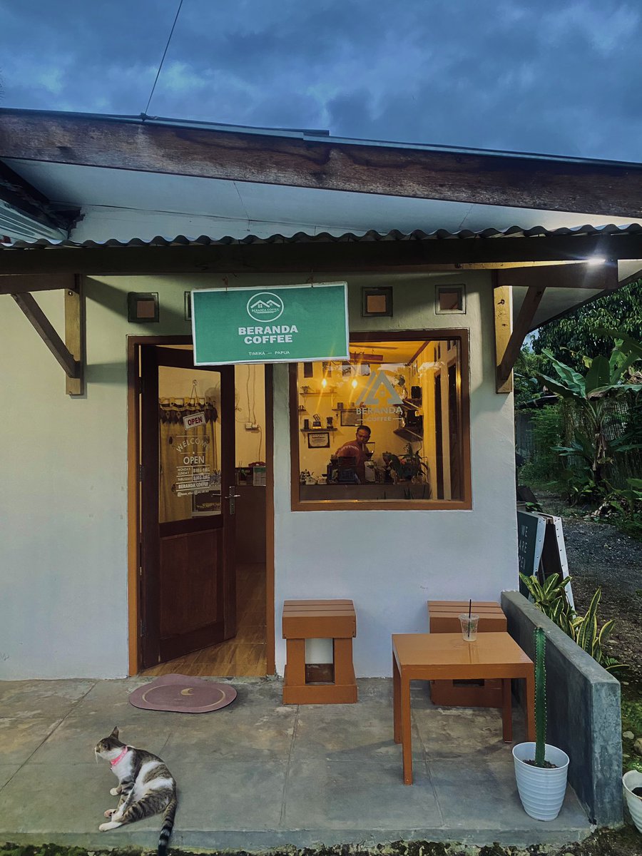 rryanggrreini's tweet image. Enjoyed 🍃☘️
📍Beranda Coffee, Timika, Papua
#timika #papua