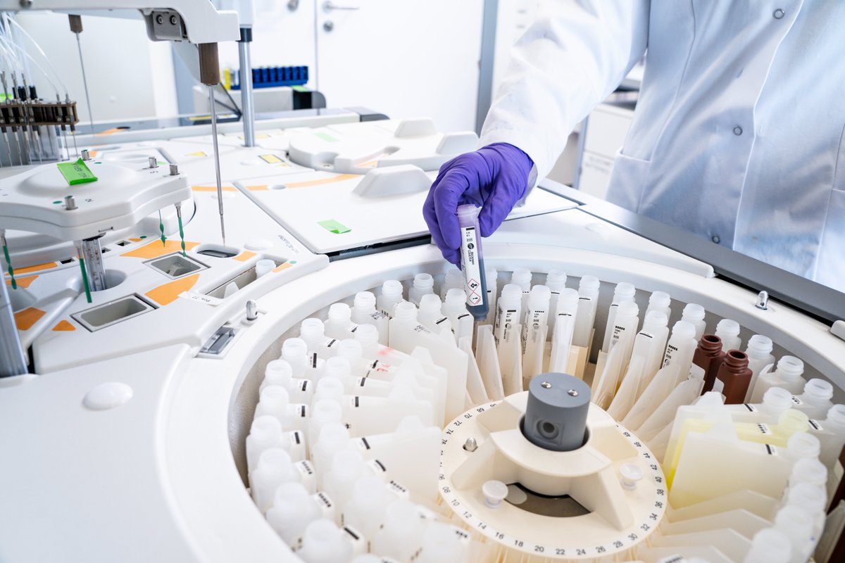 REGENERAR EU Project (@regenerareu) on Twitter photo 🔬<a href="/HelmholtzMunich/">Helmholtz Munich | @HelmholtzMunich</a> is a partner of the REGENERAR project for the next four years. As part of Germany's largest research network, Prof. Dr. Stefan Stricker leads the <a href="/LabStricker/">Stricker Lab</a> team optimizing formulation delivery & addressing safety & toxicity issues. 🔬<a href="/HelmholtzMunich/">Helmholtz Munich | @HelmholtzMunich</a> is a partner of the REGENERAR project for the next four years. As part of Germany's largest research network, Prof. Dr. Stefan Stricker leads the <a href="/LabStricker/">Stricker Lab</a> team optimizing formulation delivery & addressing safety & toxicity issues.