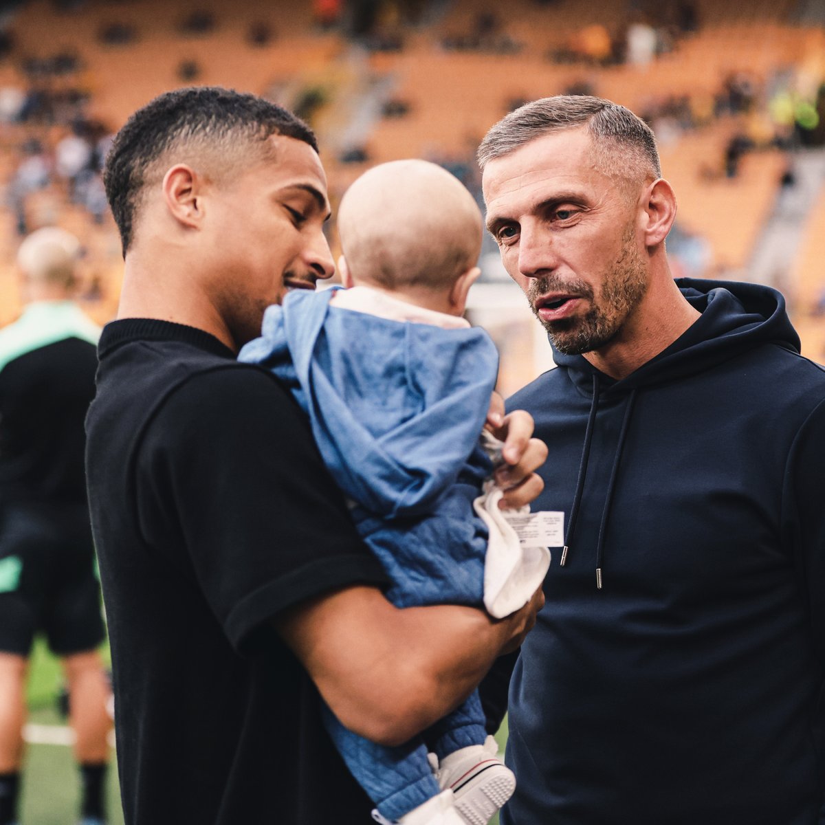 Wolves's tweet image. Joao introduces baby Pedro to the Wolves family 💛