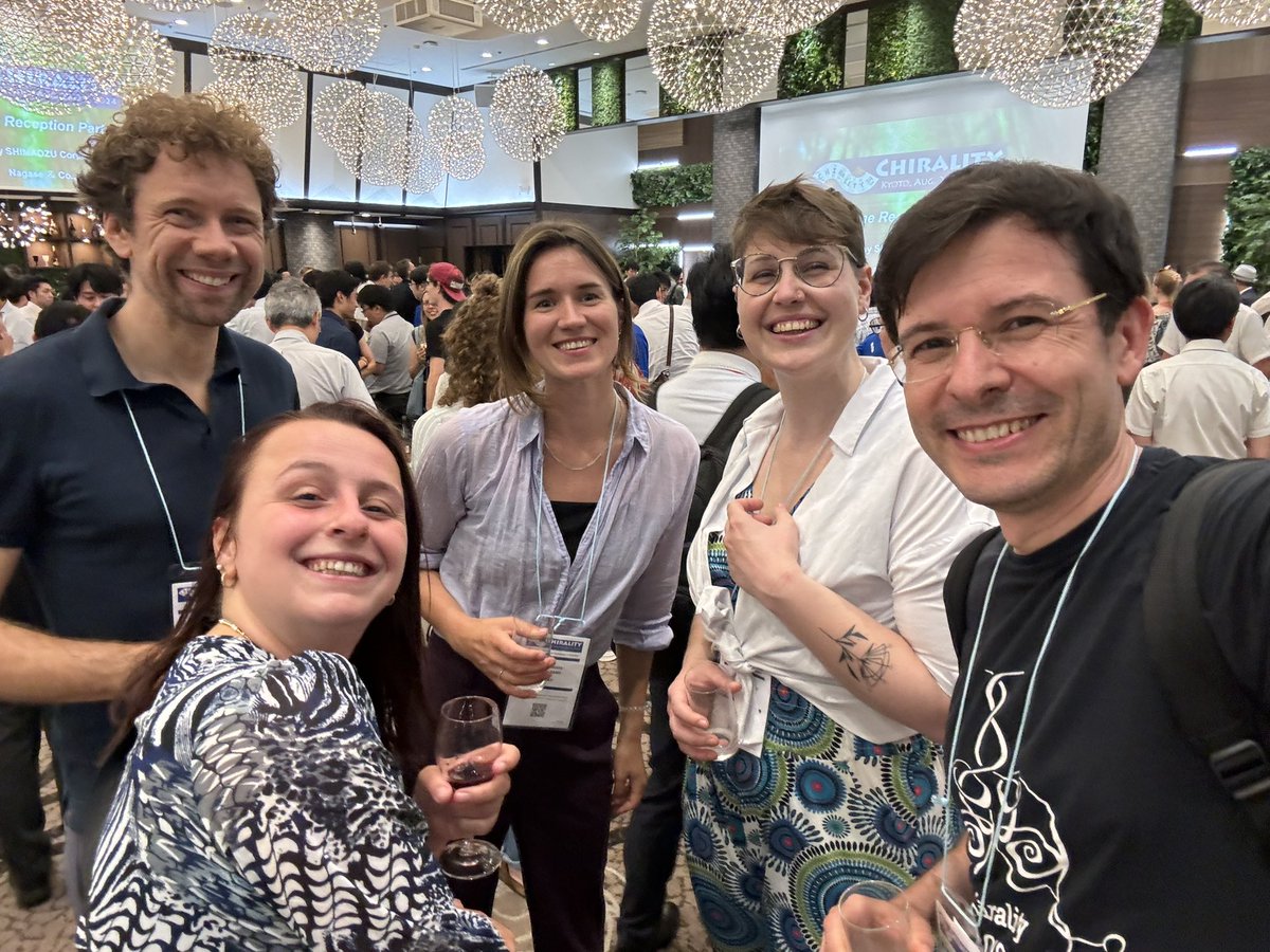 Chirality 2024 in Kyoto is now over! Great talks, fantastic organisation, so glad to meet friends, old and new! Many thanks for the opportunity to present our work and for the new t-shirt! 🤩👍
#chirality #chirality2024 chirality2024.org