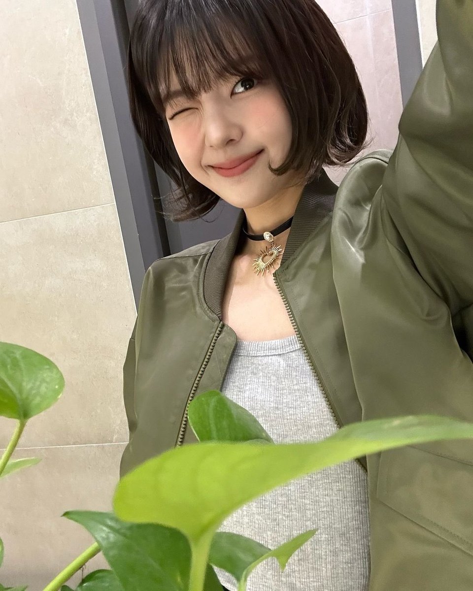 jisupics's tweet photo. LIA INSTAGRAM UPDATE https://t.co/k86NCM6zmN