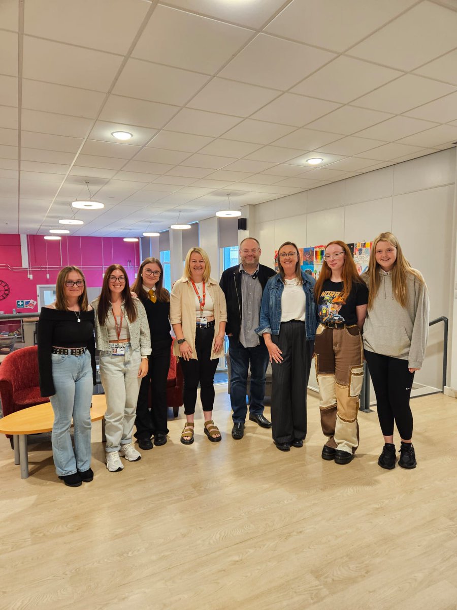 Thank you to local Convenor's Roisin Smith &amp; Stewart Hunter for visiting with some of the young people who have taken part in Positive Minds to discuss the training programme, residential, deliveries and overall experiences 😊