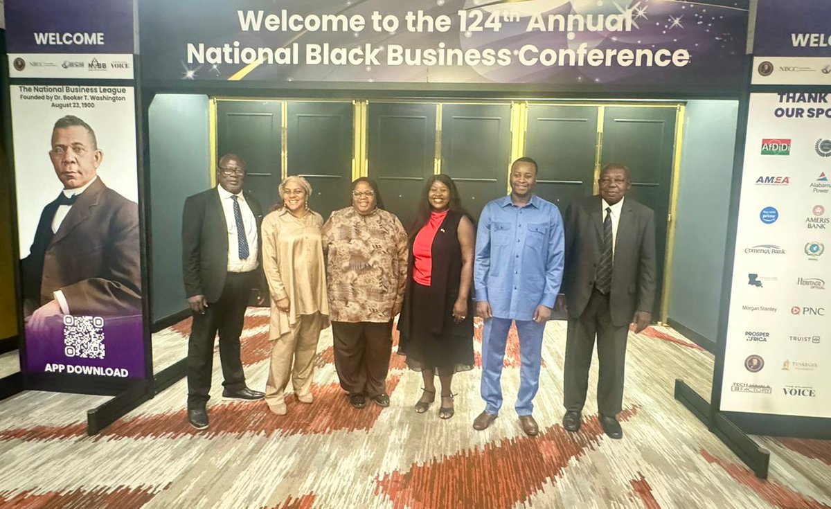 anie_tchad's tweet photo. 🇹🇩 Mise en lumière potentialités du Tchad lors de la National Black Business Conference à Atlanta, USA !

C’est avec grand enthousiasme que l'ANIE a participé activement à la National Black Business Conference

#Anie #Tchad #Usa #NationalBlackBussiness https://t.co/8PMyJMCkic