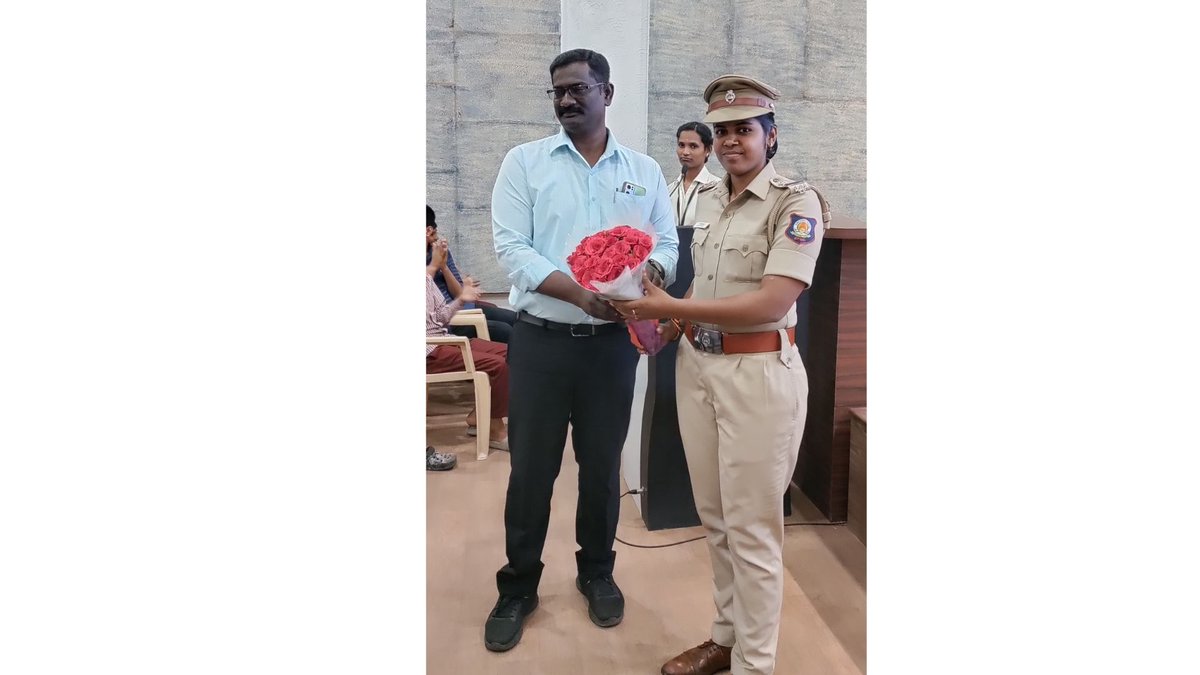 tnpm_chn's tweet photo. #NationalSportsDay2024  program was conducted by TN police museum as on august 29, at 11.00 am. we welcome all school children and all so our guest of honour MR.M.RAJA Regional senior manager sports development authority of Tamilnadu. his explained about the important of sports. https://t.co/RdrEiuersu