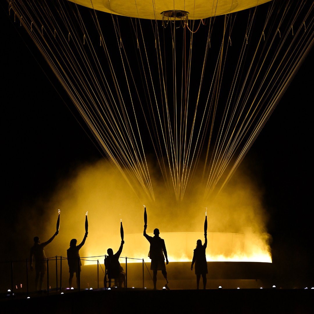 A look back at the opening ceremony of the Paris 2024 Paralympic Games ✨ 🇫🇷

We wish the incredible team of South African parathletes the best of luck! 🇿🇦

📸 CPSF/KMSP

#paris2024 #paralympics #openingceremony