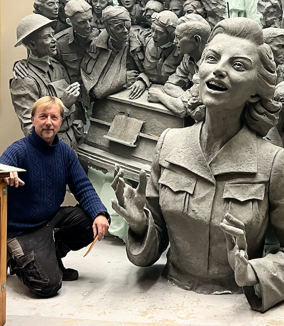 DvlMemorial's tweet photo. Renowned sculptor, Paul Day, has designed and is creating a #memorial to wartime entertainers, featuring the likeness of Forces' Sweetheart, Dame Vera Lynn. We still have some way to go to raise the £1.5million needed to erect this memorial.  https://t.co/CJYFxJsqJJ https://t.co/NHOY10K4wj