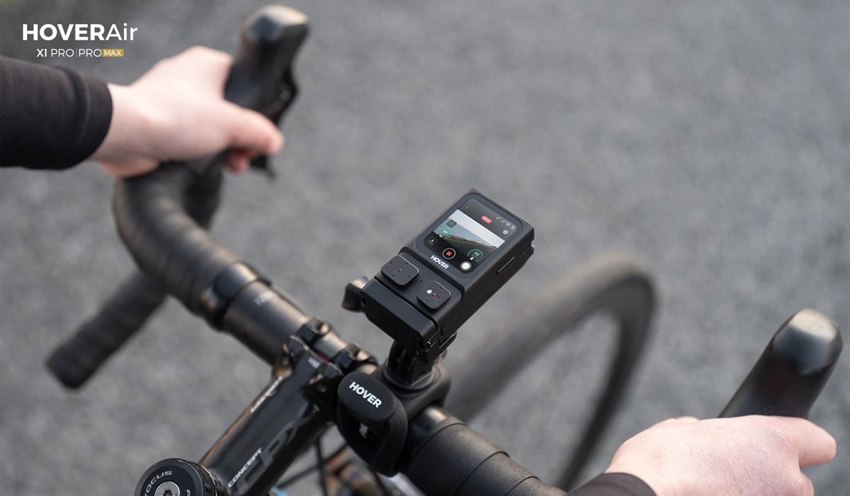 HOVERAir_Global's tweet photo. Gear up with HOVERAir! The Universal Mount Adapter and Handlebar Mount securely hold the Beacon, keeping your camera on track. The Carry Bag straps on, storing all your gear.  
🔗https://t.co/cncNCjLlnH
#hoverair #hoverairbeacon #flyingcameragonepro #hoverairx1pro https://t.co/x7s0dugLwB