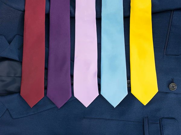 One way to personalise a funeral is to request that guests wear the favourite colour of the deceased. This can be complemented by coordinating flowers and by our funeral team, who will show their respect by wearing matching colour ties. #ColourCoordination